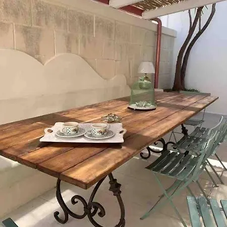 Ferienwohnung Dimora De Argenteris Lecce Exterior foto